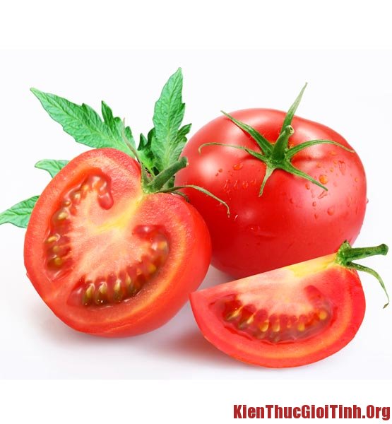 Cách trị mụn cám triệt để bằng cà chua