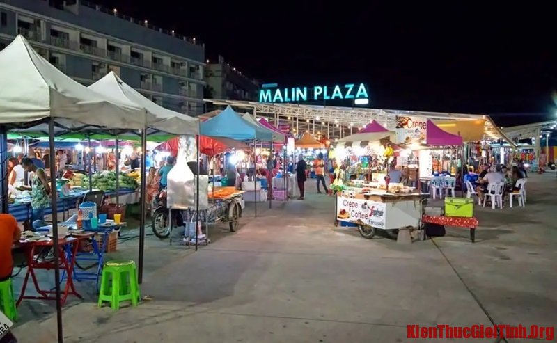 Chợ đêm ở Phhuket Thái Lan